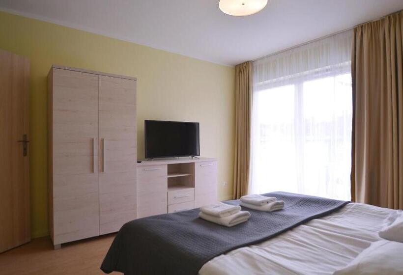 Osiedle Cesarskie Apartamenty   Parking   Apartamenty Bryza