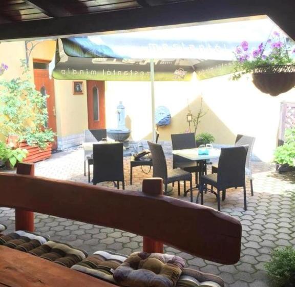 Пансион Arany Elefánt Szálláshely