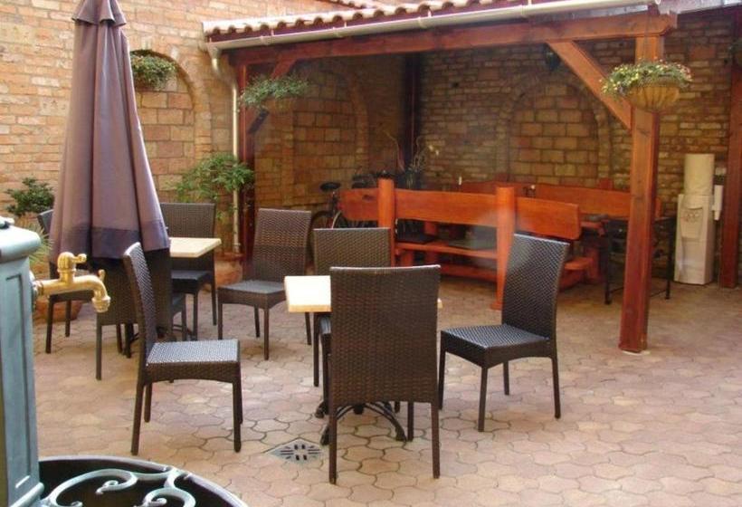 ペンション Arany Elefánt Szálláshely