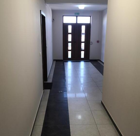 تختخواب و صبحانه Sunset Zlatibor Hills