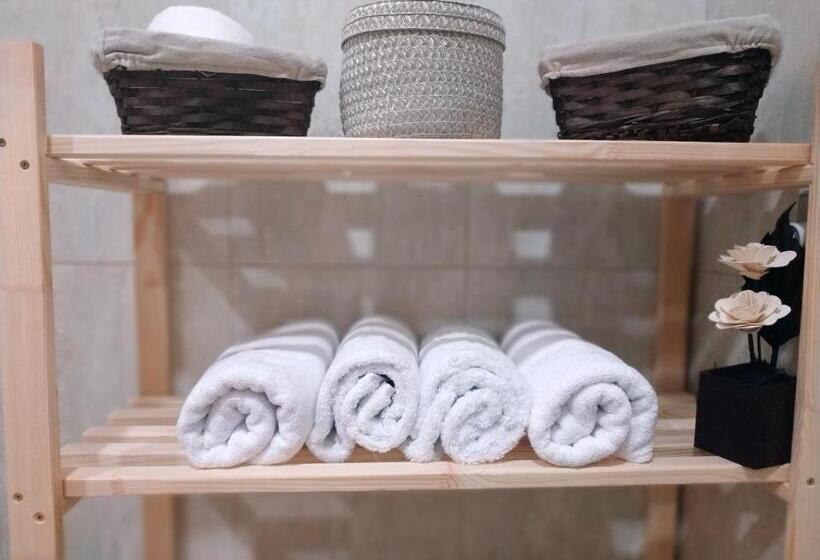 تختخواب و صبحانه Sunset Zlatibor Hills