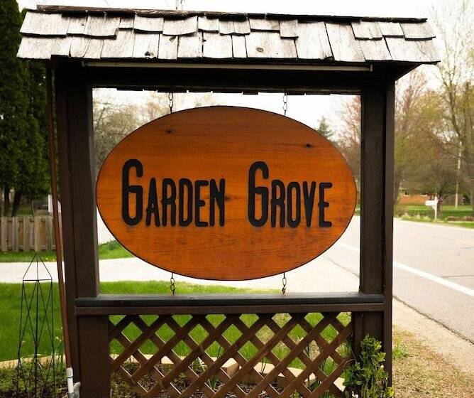 Garden Grove Inn Bed And Breakfast