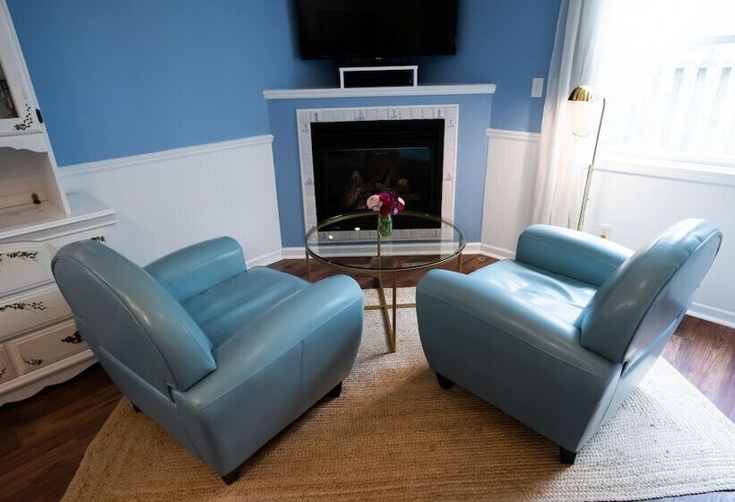 Garden Grove Inn Bed And Breakfast