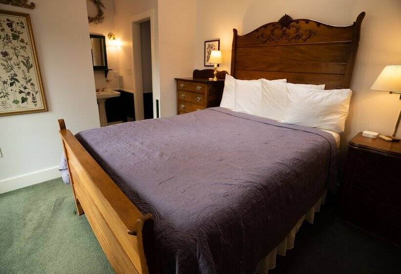 Garden Grove Inn Bed And Breakfast