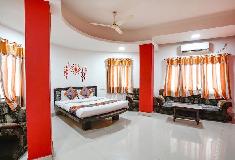 فندق Fabexpress Sai Lodging   Nashik Railway Station