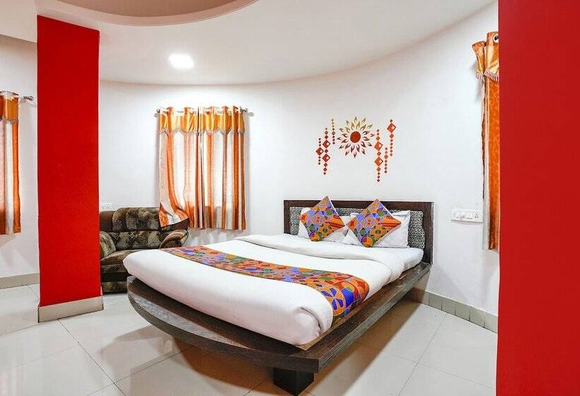 فندق Fabexpress Sai Lodging   Nashik Railway Station