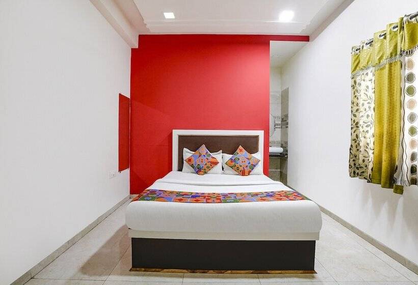 فندق Fabexpress Sai Lodging   Nashik Railway Station