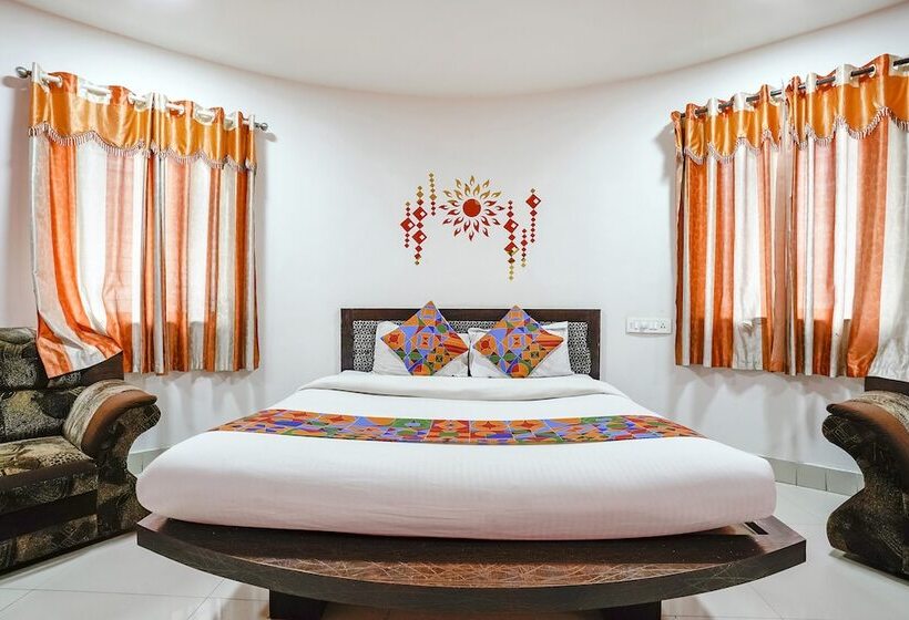 فندق Fabexpress Sai Lodging   Nashik Railway Station