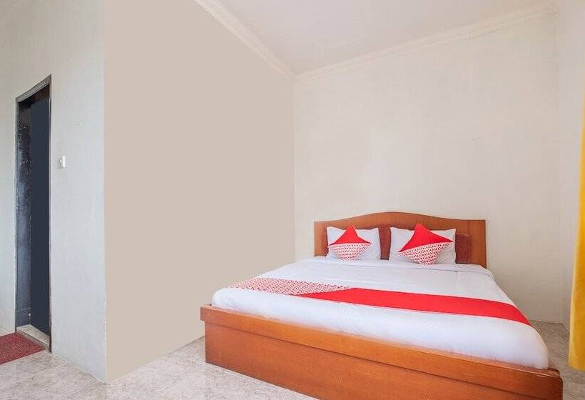 ホテル Oyo 2704  Transit 2