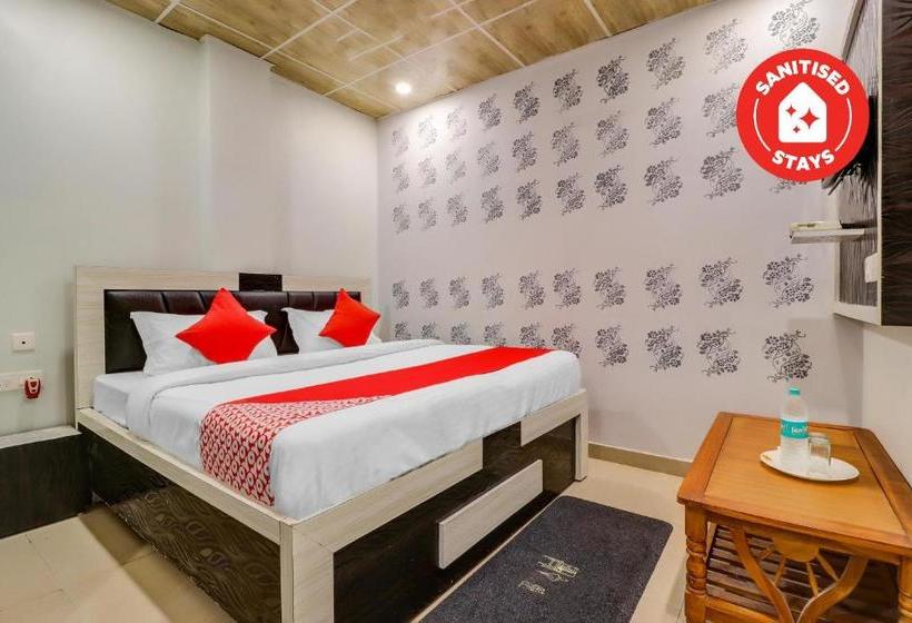 Hotel Oyo 40062 Vishesh Resort