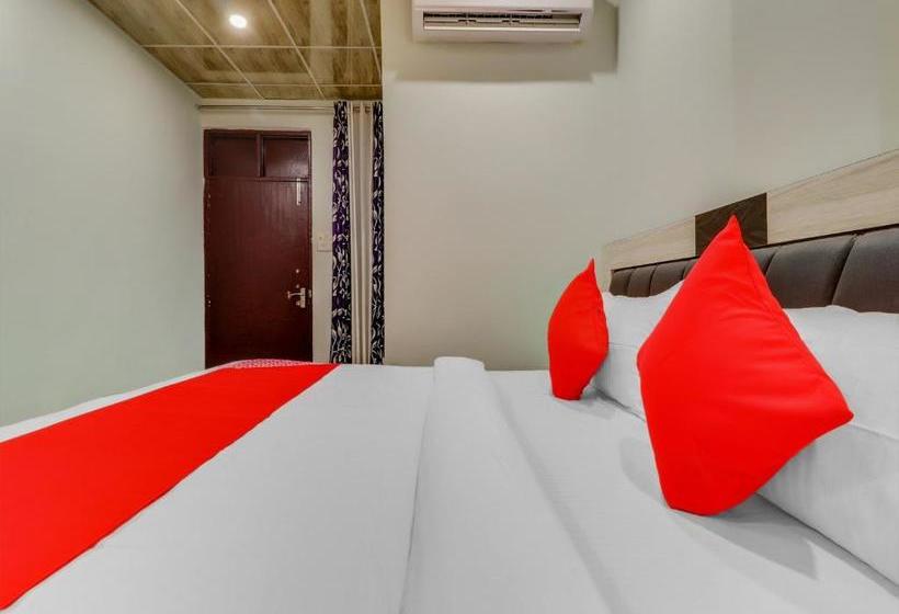 Hotel Oyo 40062 Vishesh Resort