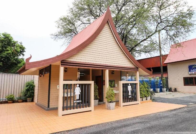 호텔 Oyo 874 Wong Ruean Thai Resort