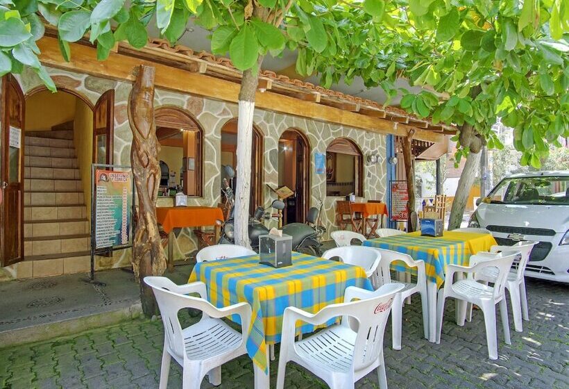 בית מלון כפרי Posada Casa Chiros