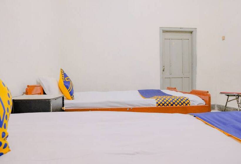 Отель Spot On 2638  Raya