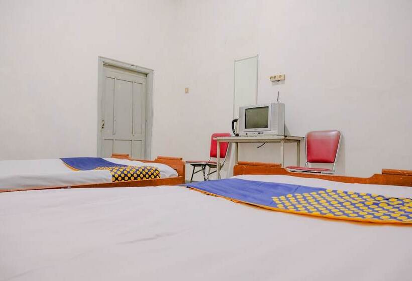 Отель Spot On 2638  Raya