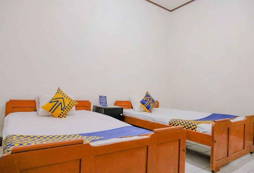 Отель Spot On 2638  Raya