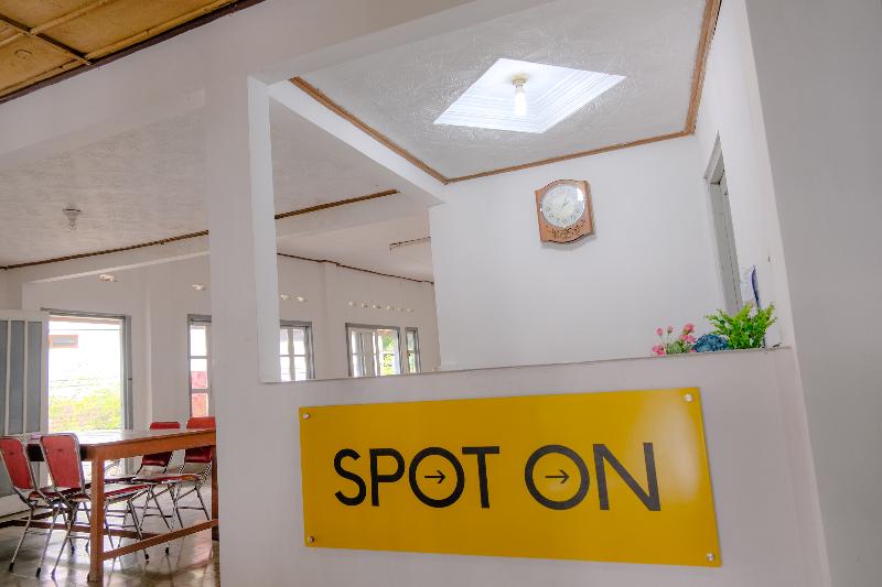 Отель Spot On 2638  Raya