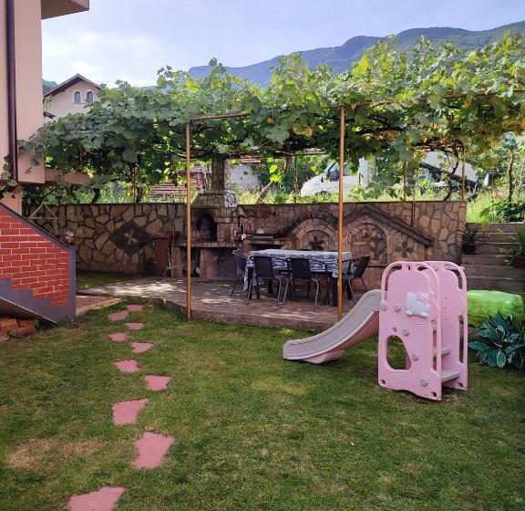 پانسیون Apartment Daiv