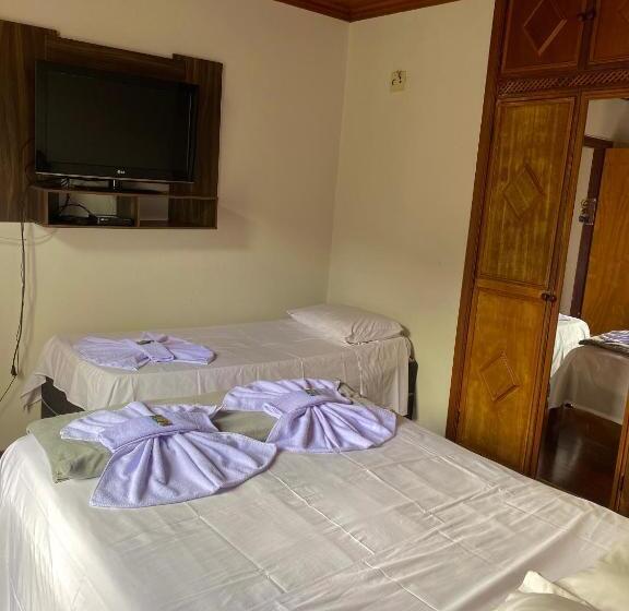 פנסיון Casa Do Alferes