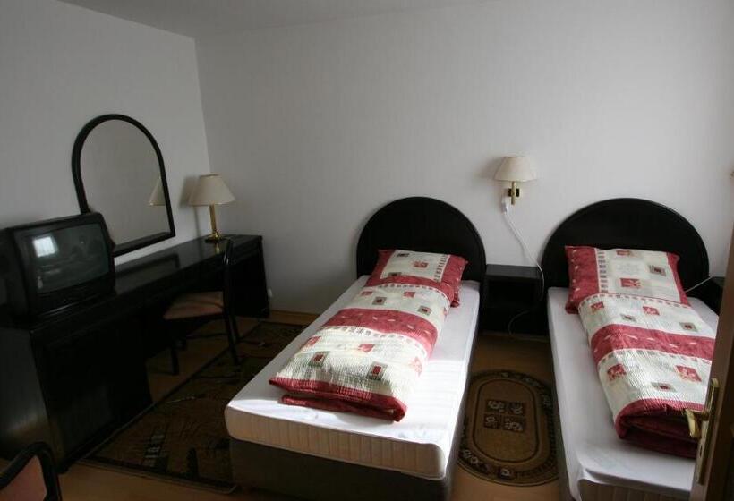 膳宿费 Penzión Valentína