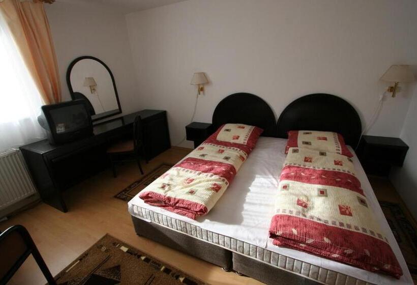 膳宿费 Penzión Valentína