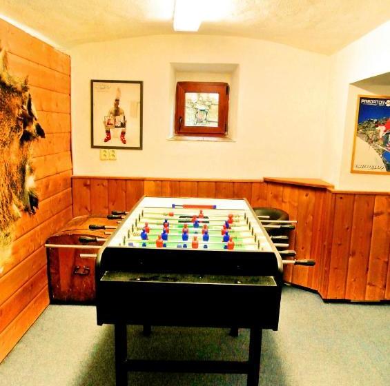 פנסיון Penzion Adélka Janské Lázně