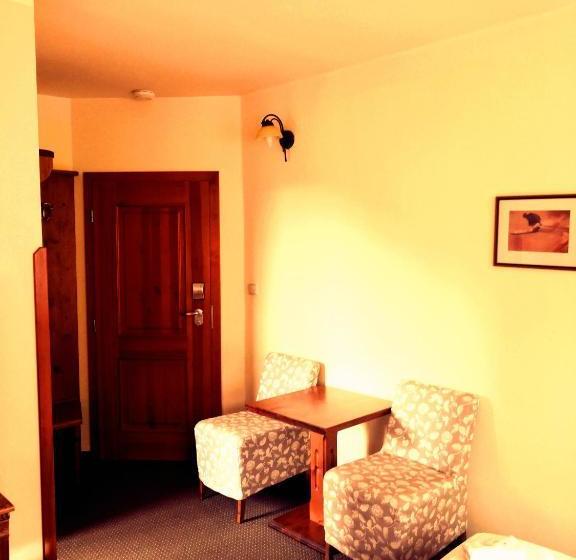 پانسیون Penzion Adélka Janské Lázně