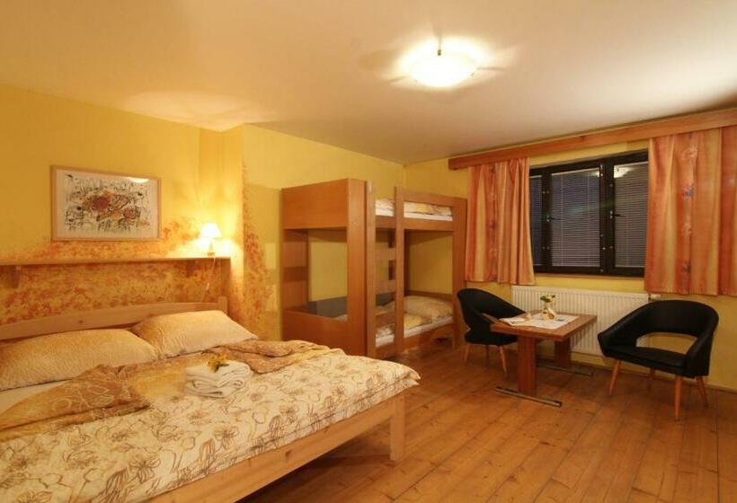 پانسیون Penzion Na Kopečku