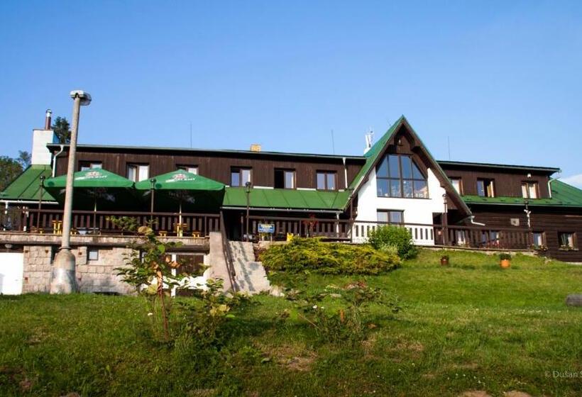 ペンション Penzion Pohlednička