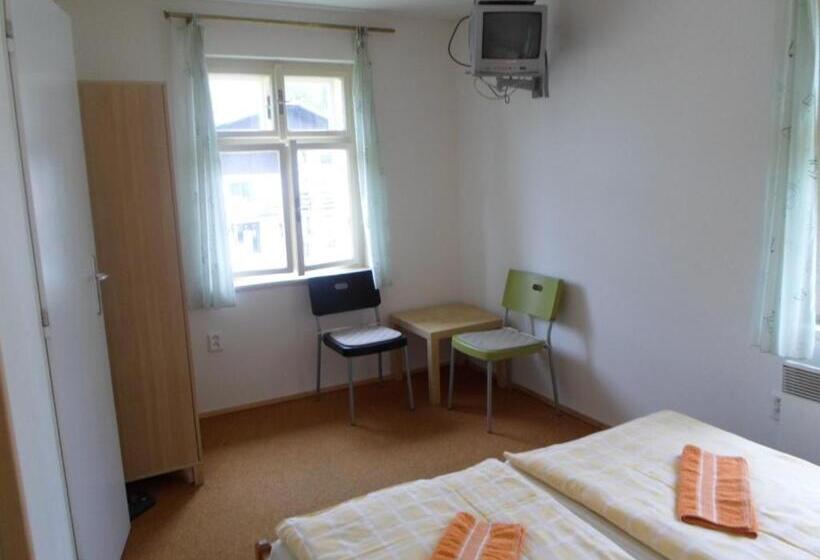 پانسیون Vila Martin