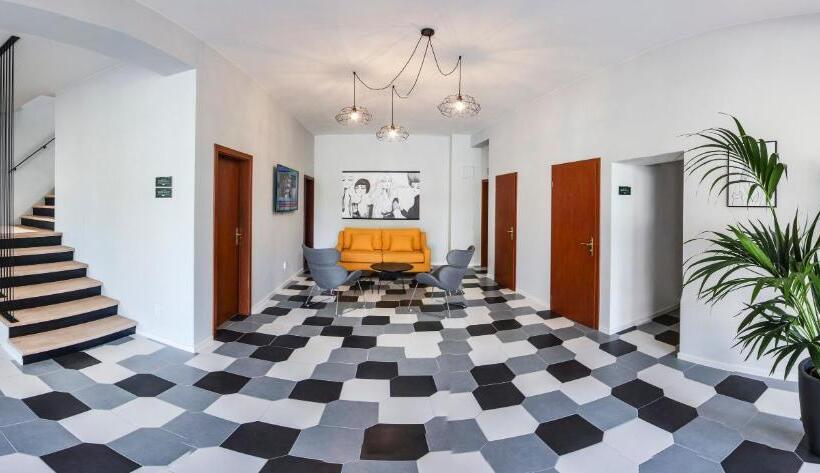 Rozmaryn Rooms & Apartments