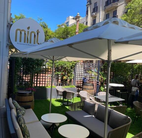 Taj Hotelapart, Taj Hotel Cape Town