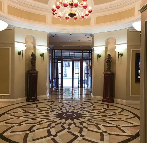 Taj Hotelapart, Taj Hotel Cape Town