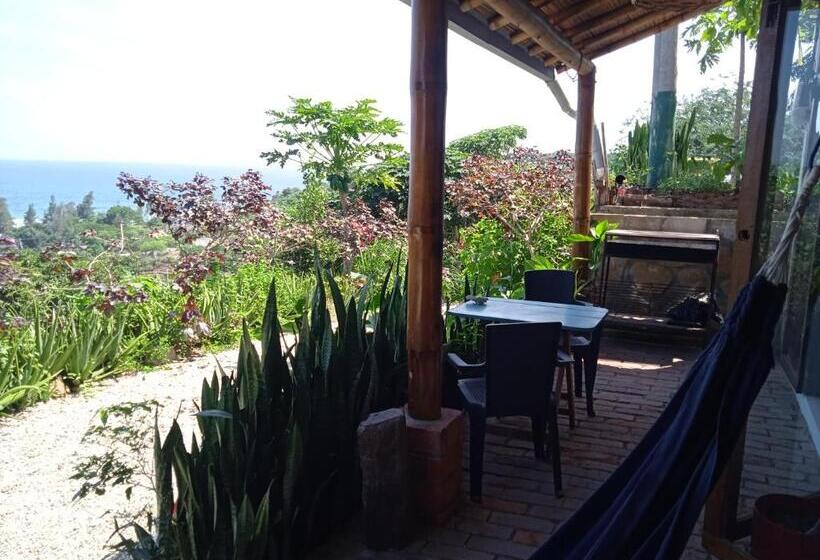 هاستل Punto Verde Ecological House