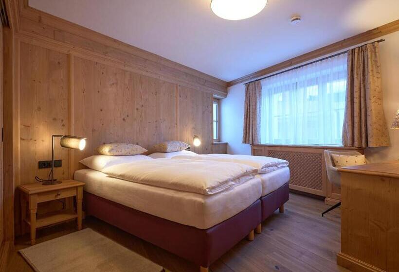 צימר Garni Albona