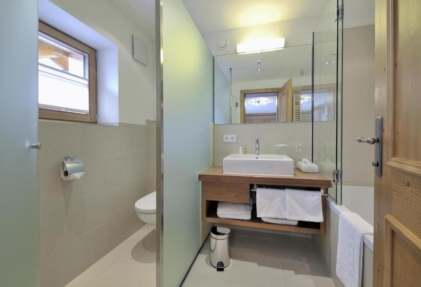 צימר Garni Albona