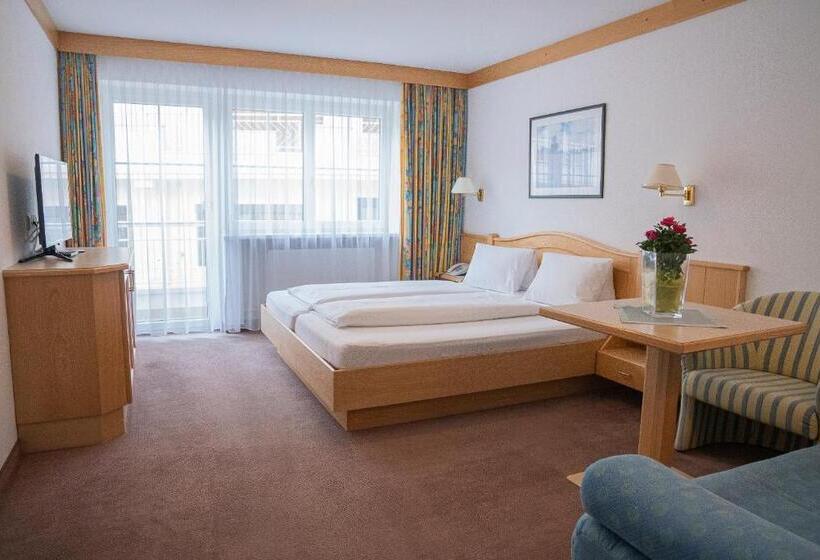 تختخواب و صبحانه Garni Angelika