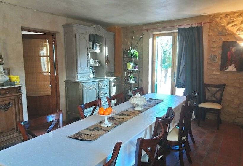 Bed and Breakfast Le Cellier De L Henriette