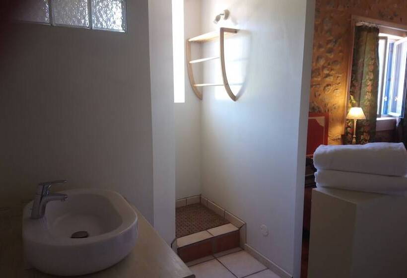 Bed and Breakfast Le Cellier De L Henriette