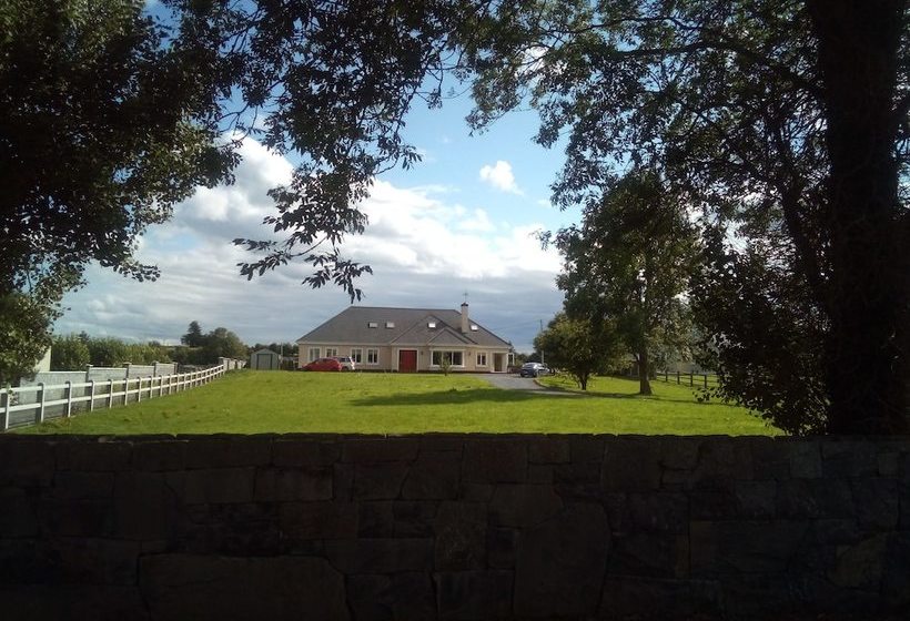 Birchall Bay B&b