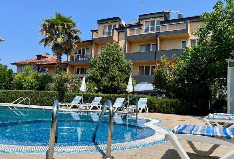 Family Hotel Kontesa