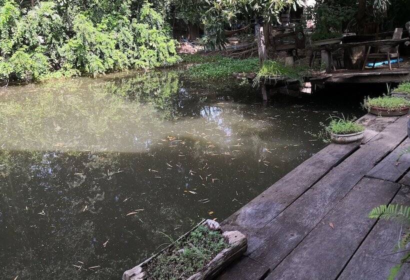 ホテル Baan Ingsuan