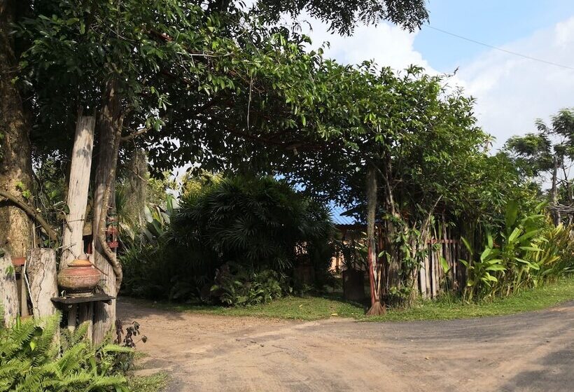 ホテル Baan Ingsuan