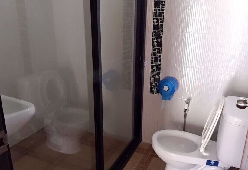 Отель Bansuanphuhong Resort