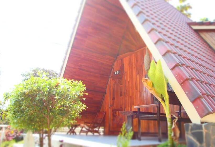 Отель Bansuanphuhong Resort