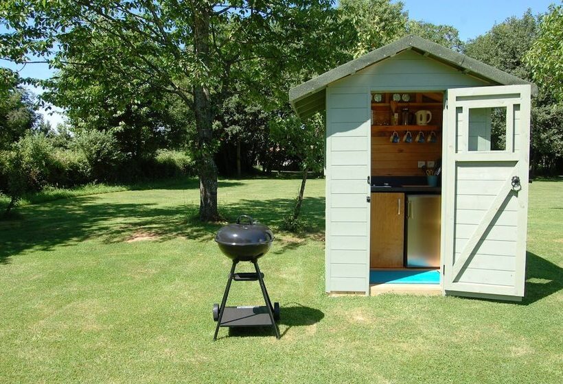 ホテル Camping La Forêt De Tessé