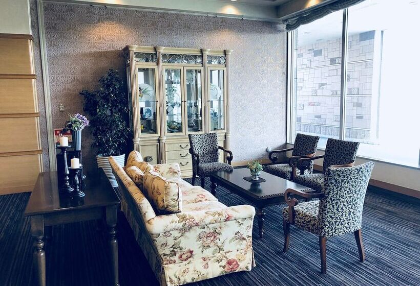 בית מלון כפרי Grand Plaza Urashima