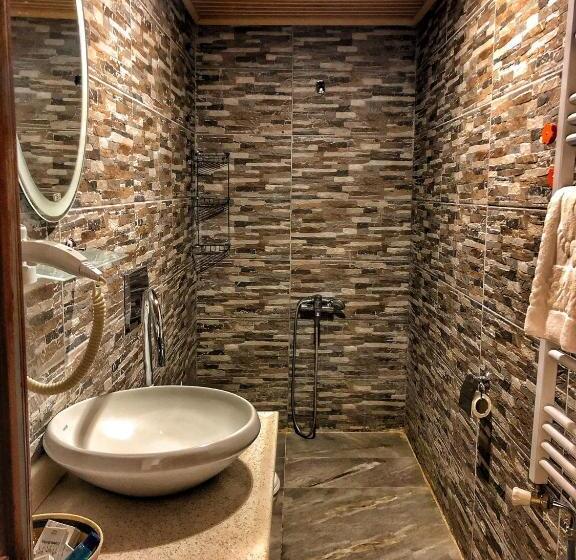 ホテル Mirzade Konak