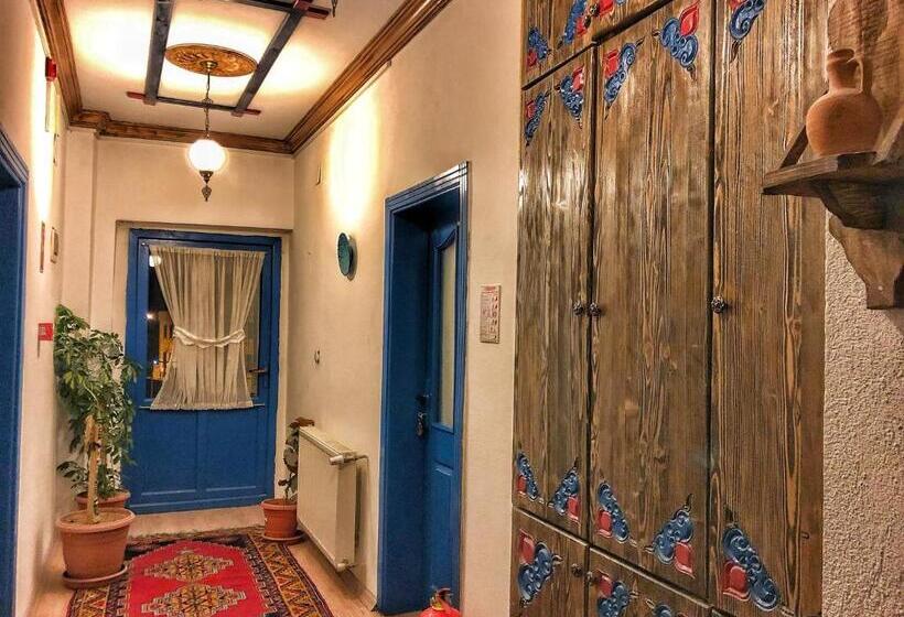 ホテル Mirzade Konak