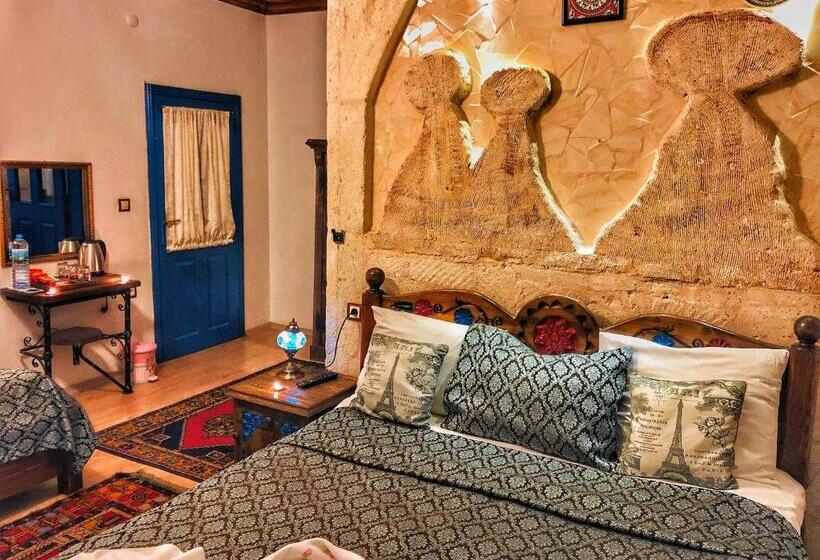 ホテル Mirzade Konak